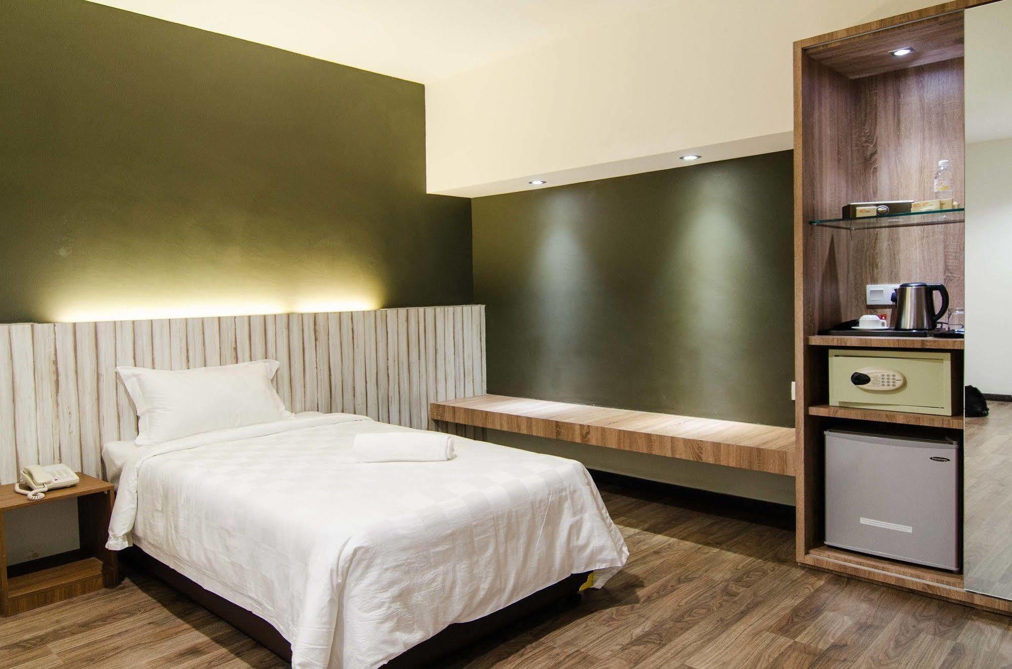 Mornington Hotel Soon Choon Ипох Екстериор снимка