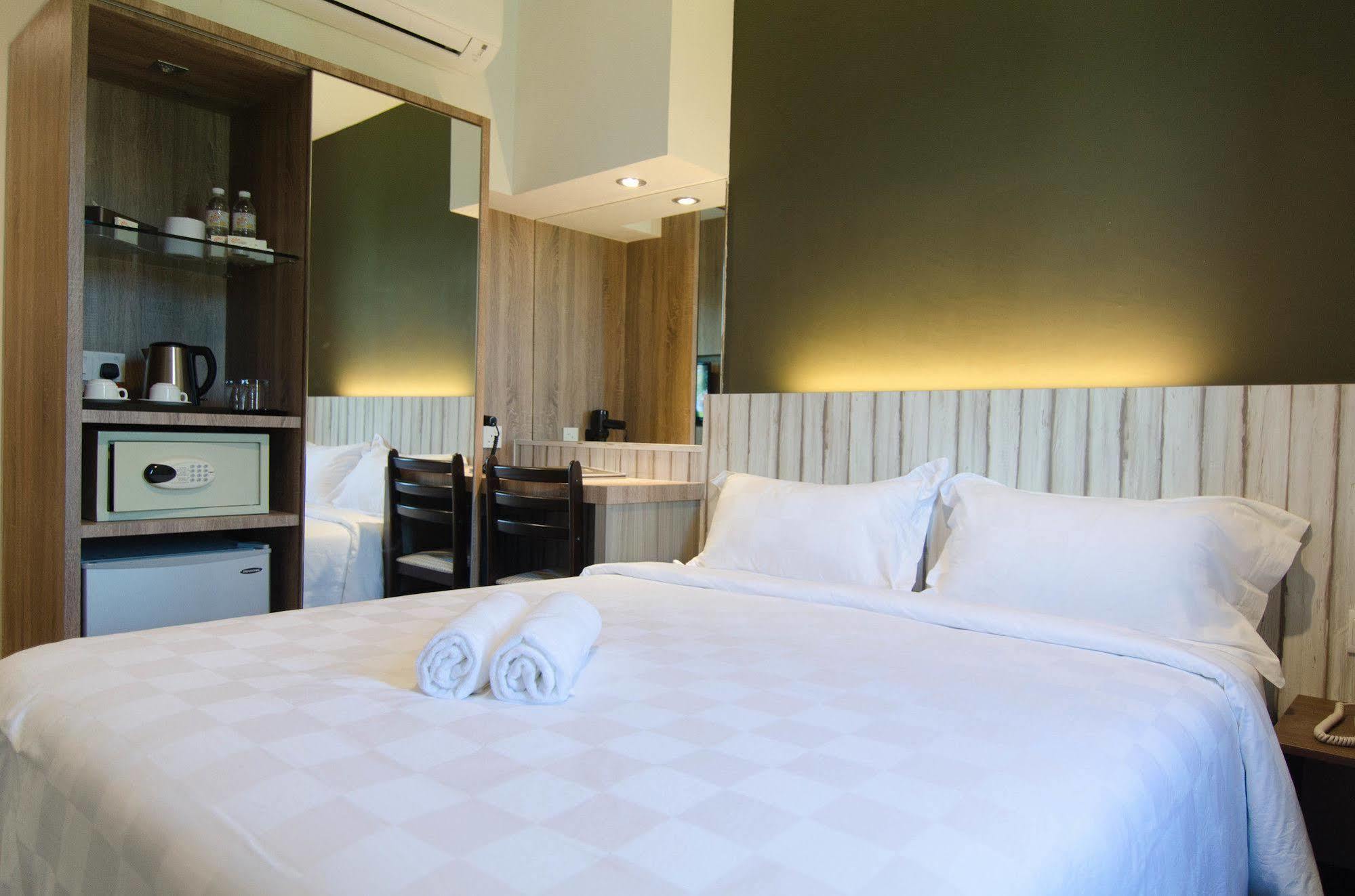Mornington Hotel Soon Choon Ипох Екстериор снимка